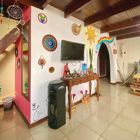 Casamarelo Hostel Salvador Buitenkant foto